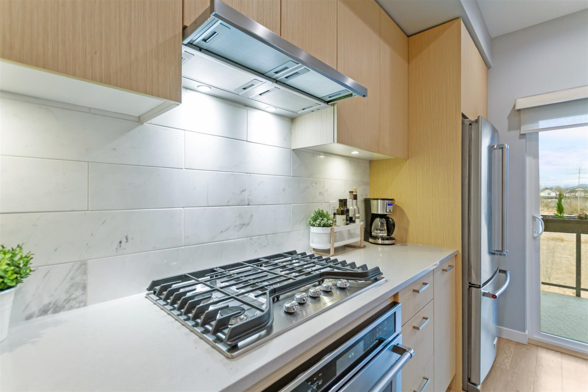 Breakfast Nook Photo of 202 19451 Sutton Avenue, Pitt Meadows, BC