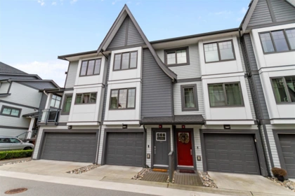 202 19451 Sutton Avenue, Pitt Meadows, BC, Central Meadows — 3 bed townhouse for sale