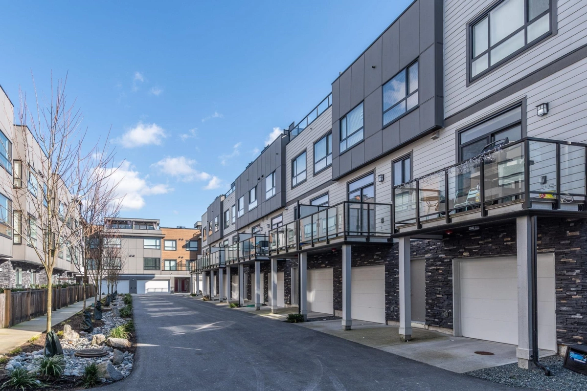 Laundry Room Photo of 11 19631 55 A Avenue, Langley, BC