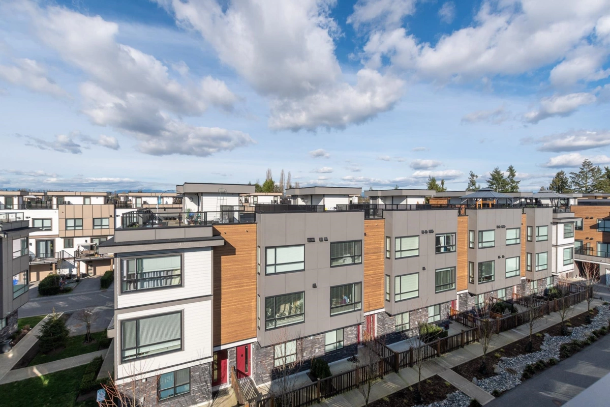 Office / Den Photo of 11 19631 55 A Avenue, Langley, BC