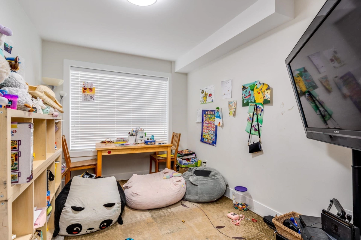 Primary Bathroom Photo of 11 19631 55 A Avenue, Langley, BC