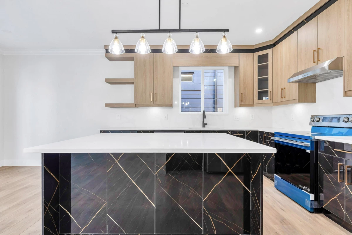 Breakfast Nook Photo of 33985 Best Avenue, Mission, BC