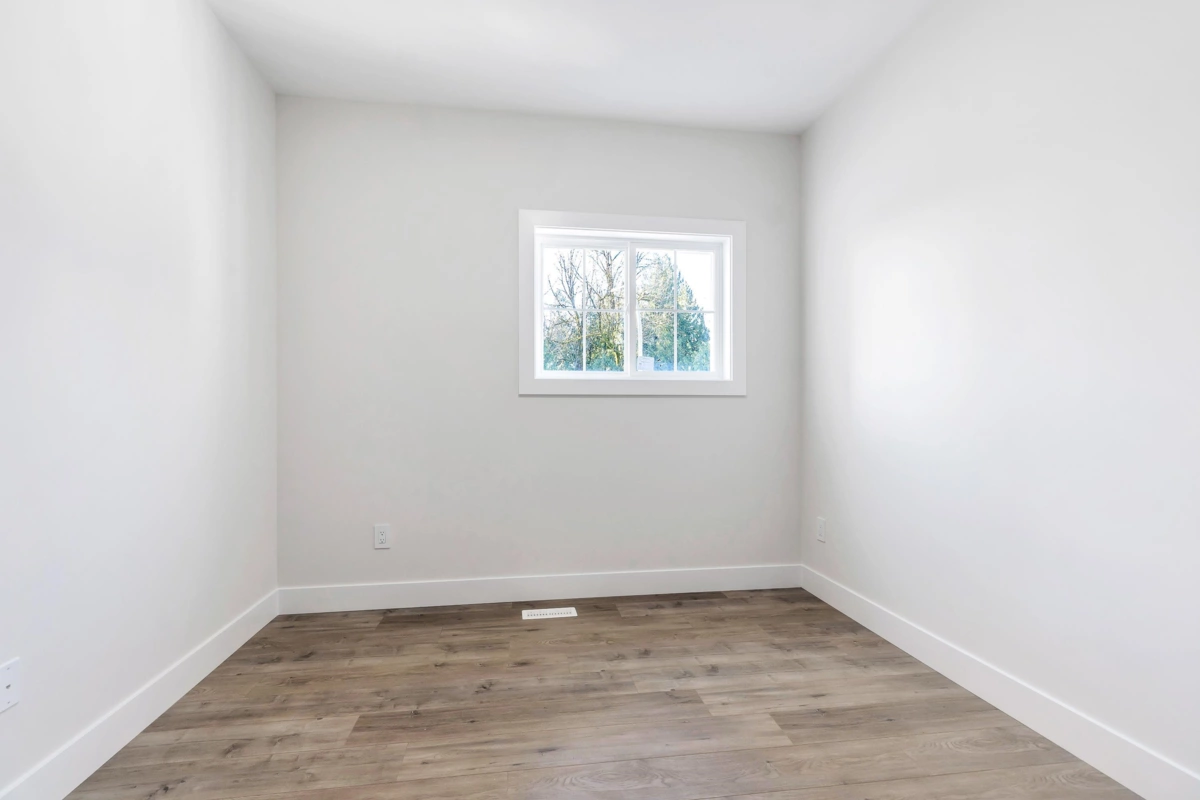 Laundry Room Photo of 33985 Best Avenue, Mission, BC