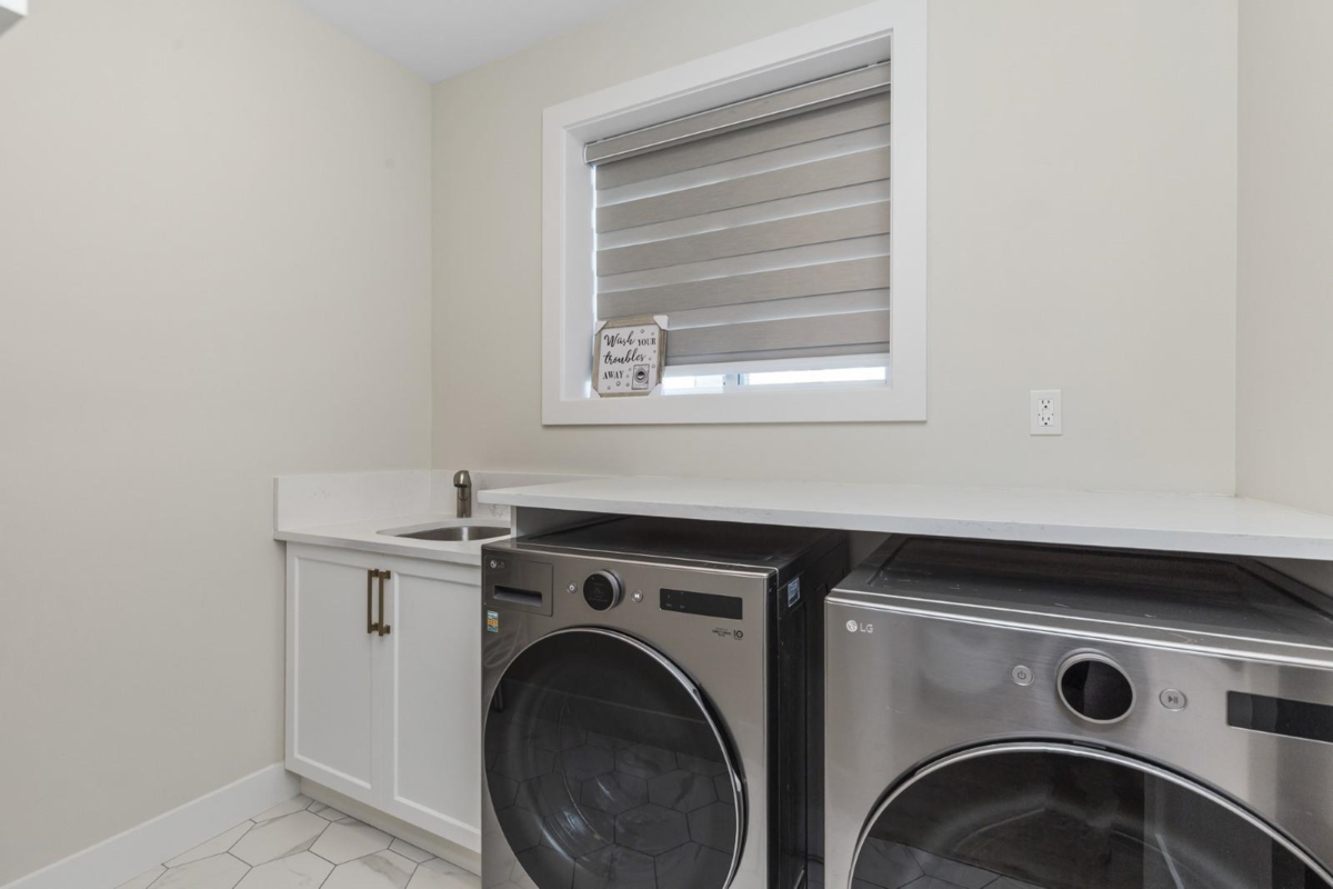 Basement Recreation Room Photo of 20388 Wicklund Avenue, Maple Ridge, BC