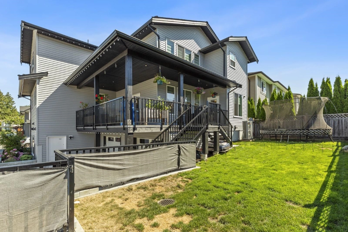 Family Room Photo of 20388 Wicklund Avenue, Maple Ridge, BC