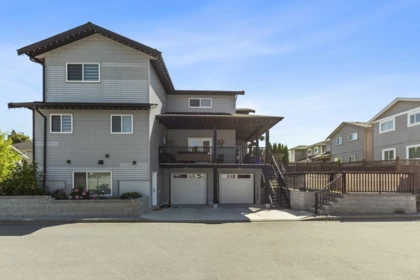 20388 Wicklund Avenue, Maple Ridge, BC