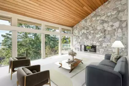 Dining Area Photo of 5295 Gulf Place, West Vancouver, BC