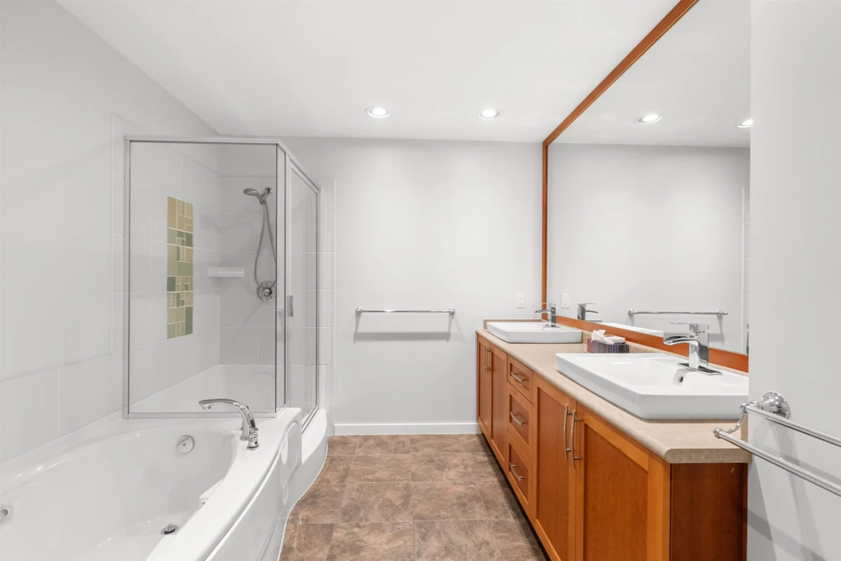 Bedroom 4 Photo of 39 5300 Admiral Way, Delta, BC