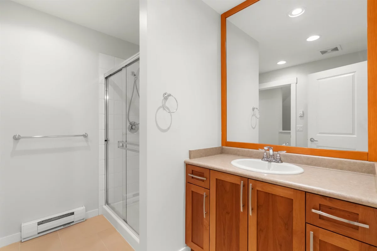 Loft / Bonus Room Photo of 39 5300 Admiral Way, Delta, BC