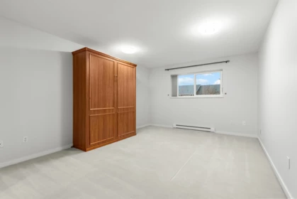 Office / Den Photo of 39 5300 Admiral Way, Delta, BC