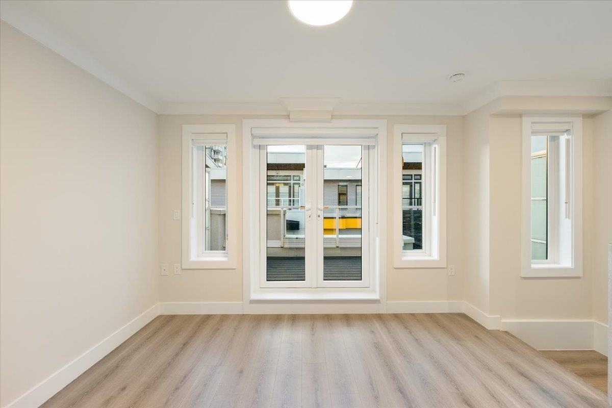 Entry Foyer Photo of 8303 French Street, Vancouver, BC