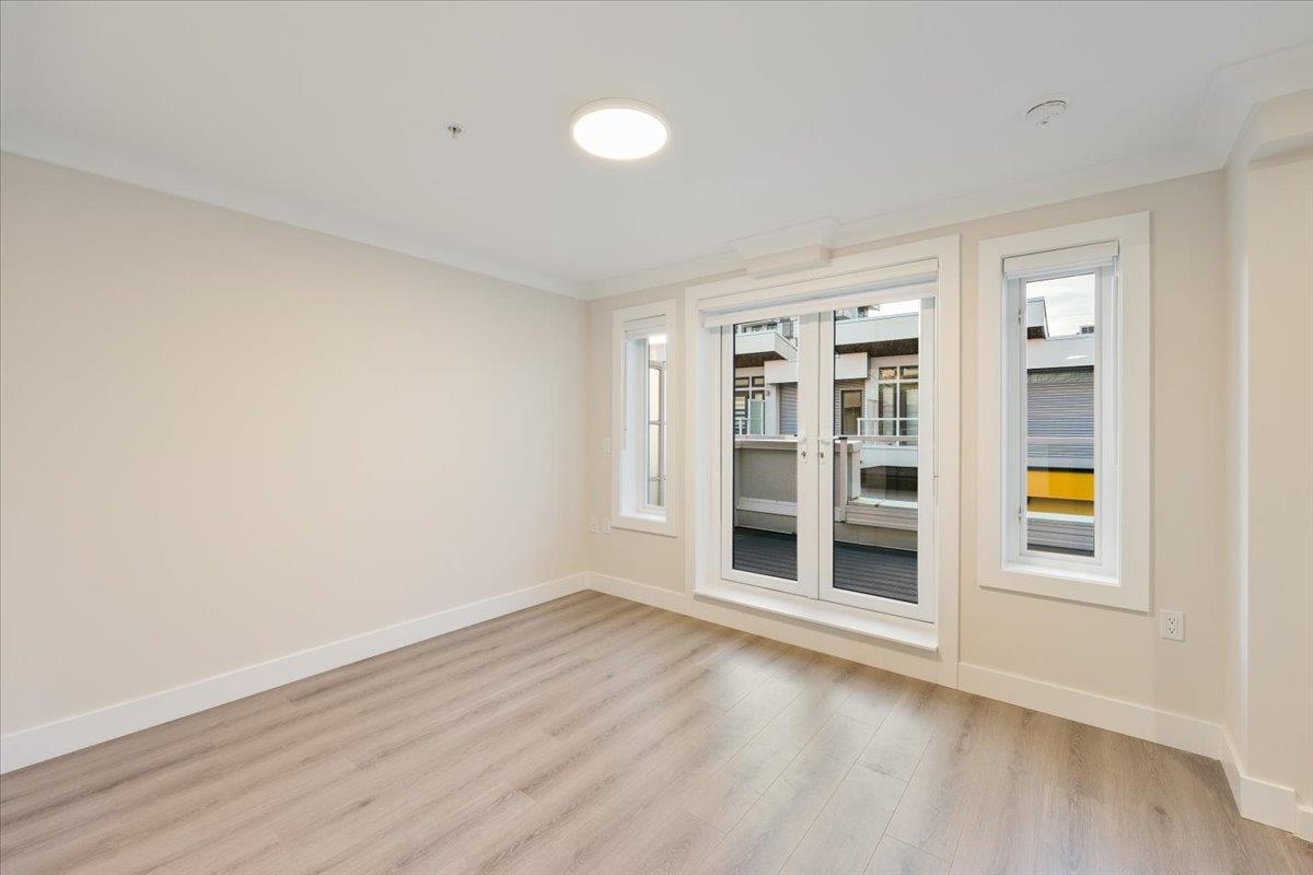 Hallway Photo of 8303 French Street, Vancouver, BC