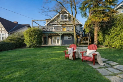 Family Room Photo of 1073 Clyde Avenue, West Vancouver, BC