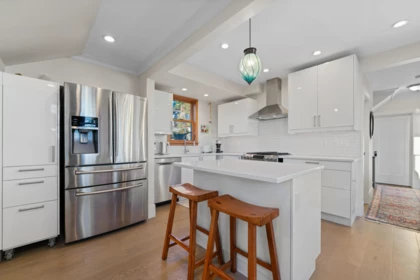 Kitchen Photo of 1073 Clyde Avenue, West Vancouver, BC