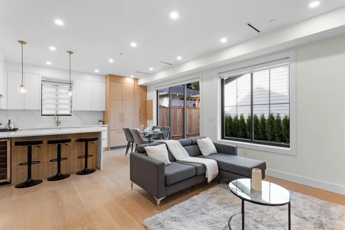 Living Room Photo of 2 3429 Napier Street, Vancouver, BC