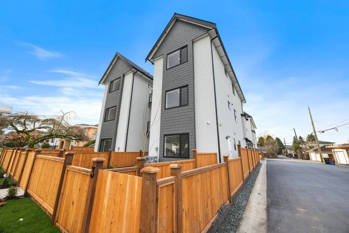 Exterior Rear Photo of 1 6639 Acacia Avenue, Burnaby, BC