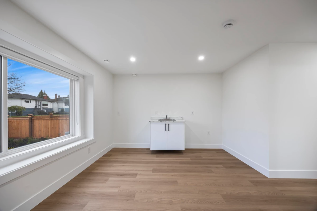 Street View Photo of 1 6639 Acacia Avenue, Burnaby, BC