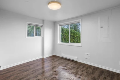 Powder Room Photo of 45595 Lewis Avenue, Chilliwack, BC