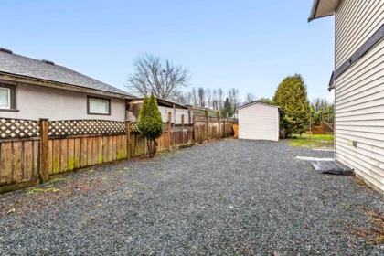 Staircase Photo of 45595 Lewis Avenue, Chilliwack, BC