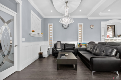 Breakfast Nook Photo of 14921 90 Avenue, Surrey, BC
