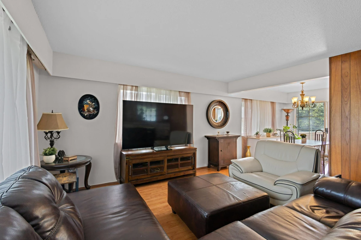 Dining Area Photo of 4460 Williams Road, Richmond, BC