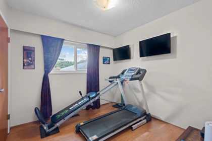 Mudroom Photo of 4460 Williams Road, Richmond, BC