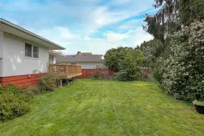 Outdoor Deck Photo of 4460 Williams Road, Richmond, BC