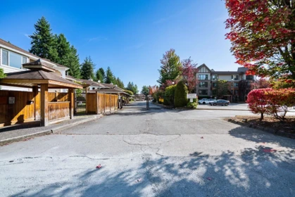 Hallway Photo of 34 9914 148 Street, Surrey, BC