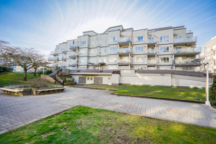 206 14355 103 Avenue, Surrey, BC, Surrey — Apartment/Condo for sale