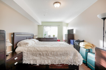 Office / Den Photo of 206 14355 103 Avenue, Surrey, BC