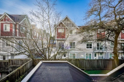Staircase Photo of 206 14355 103 Avenue, Surrey, BC