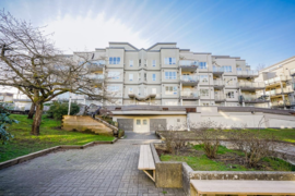 206 14355 103 Avenue, Surrey, BC