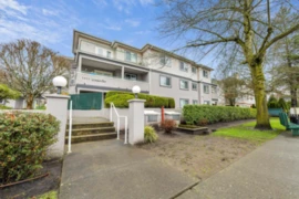207 5955 177b Street, Surrey, BC
