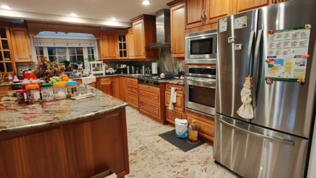 Kitchen Photo of 8675 Armstrong Avenue, Burnaby, BC