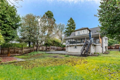 Front Yard Photo of 6713 Arbutus Street, Vancouver, BC