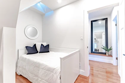 Guest Bathroom Photo of 6713 Arbutus Street, Vancouver, BC