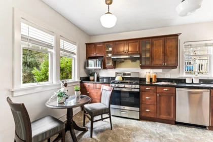 Laundry Room Photo of 6713 Arbutus Street, Vancouver, BC