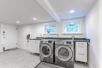 Mudroom Photo of 6713 Arbutus Street, Vancouver, BC