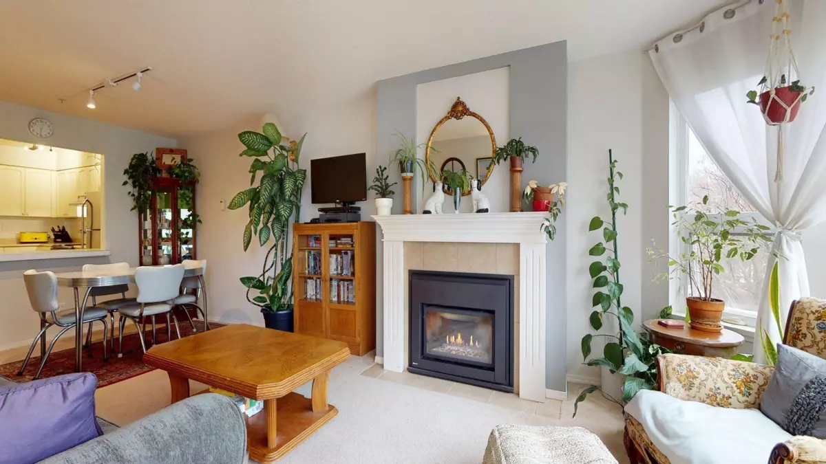 Family Room Photo of 202 1468 Pemberton Avenue, Squamish, BC