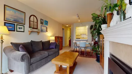 202 1468 Pemberton Avenue, Squamish, BC, Squamish — Apartment/Condo for sale