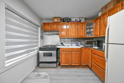 Breakfast Nook Photo of 12729 114a Avenue, Surrey, BC