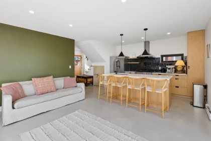 Breakfast Nook Photo of 4345 W River Road, Ladner, BC