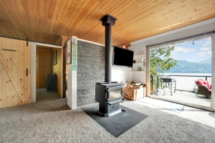 Laundry Room Photo of 322 Echo Island, Harrison Hot Springs, BC