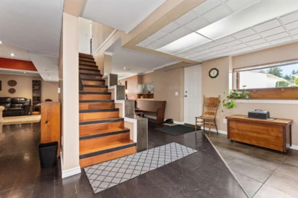 Entry Foyer Photo of 780 Olson Avenue, Hope, BC