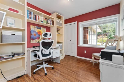 Office / Den Photo of 780 Olson Avenue, Hope, BC