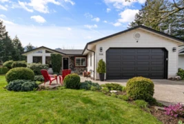 780 Olson Avenue, Hope, BC
