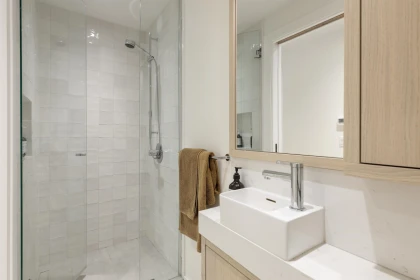 Guest Bathroom Photo of 2502 W 33rd Avenue, Vancouver, BC
