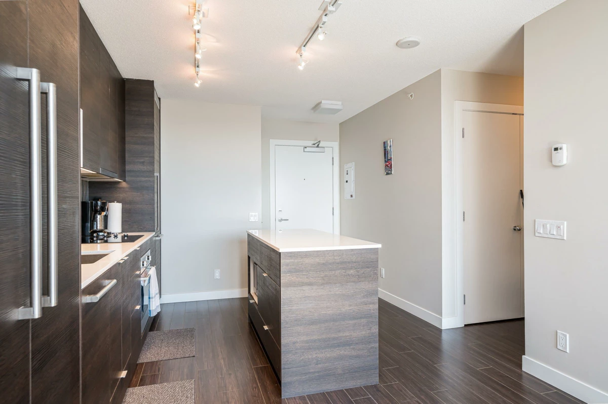 Dining Area Photo of 1609 13398 104 Avenue, Surrey, BC
