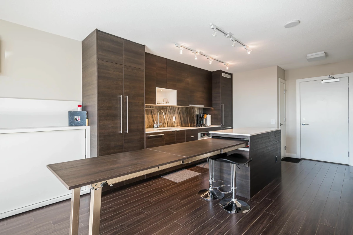 Family Room Photo of 1609 13398 104 Avenue, Surrey, BC