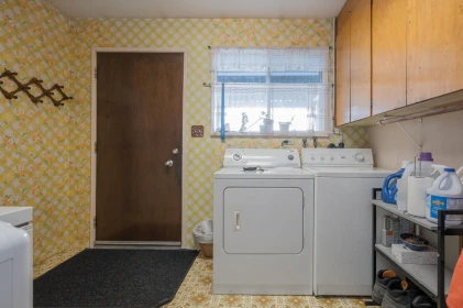 Laundry Room Photo of 10843 130 Street, Surrey, BC